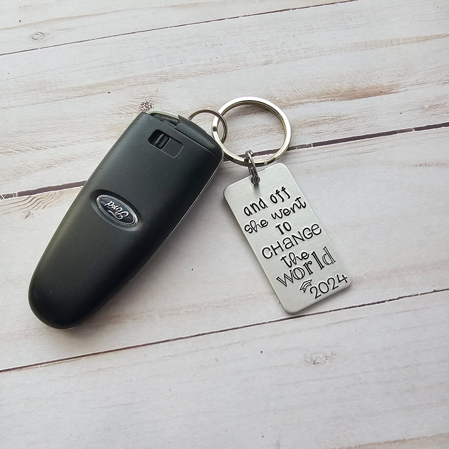 Graduation Gifts for Her, 2024 Personalized Seniors Keychain, And Off She Went To Change The World, High School Graduate Gift for Daughter