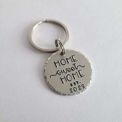Home Sweet Home EST 2023 Keychain, New House Keyring, First Time Home Buyer Gifts, Housewarming Keychain, Gift from Real Estate Agent